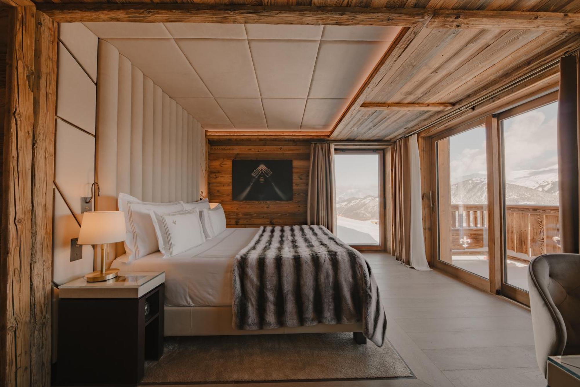 Ultima Hotel Courchevel Exteriör bild